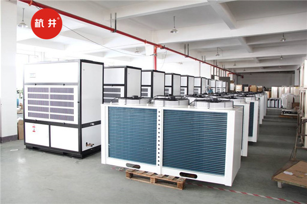 CGTZF30電訊器材室管道調溫除濕機組圖片